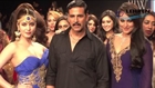 Akshay Kumar and Sonakshi Sinha walk the ramp to promote their upcoming film